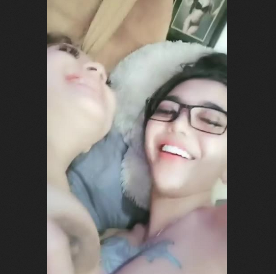 Live Show Abg Cantik Doyan Lesbian